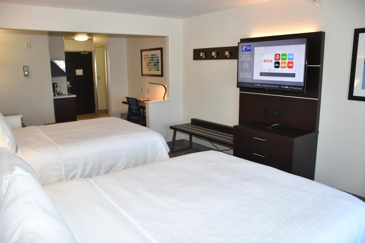 Holiday Inn Express Hotel & Suites Evanston By Ihg Zimmer foto